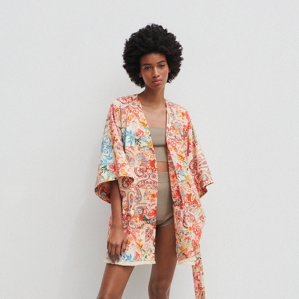 ZARA‎ Patchwork Print Kimono